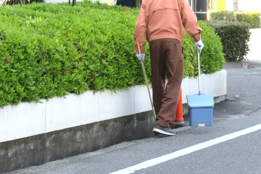 シニア清掃員